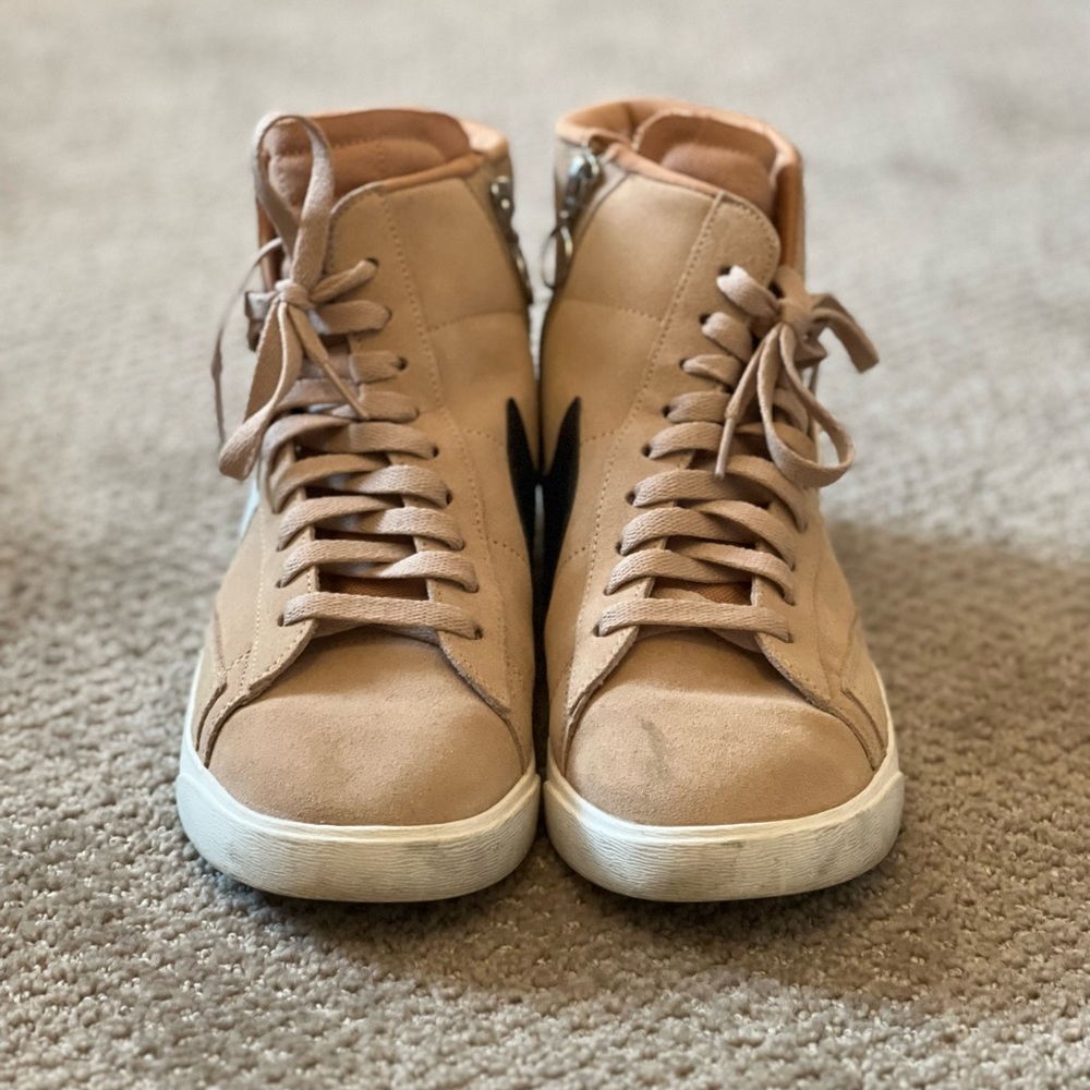 Nike Rebel Blazers